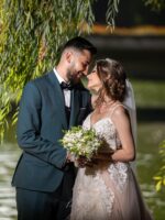 Buchet de mireasa cu frezii si lacramioare B022 - imagine 3