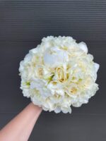 Buchet de mireasa cu bujori si trandafiri albi B121 - imagine 3
