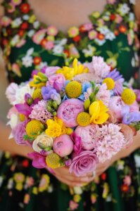 WeDoWowFlowers , buchet mireasa , buchet cununie civila , lumanare botez