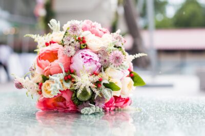 WeDoWowFlowers , buchet mireasa , buchet cununie civila , lumanare botez