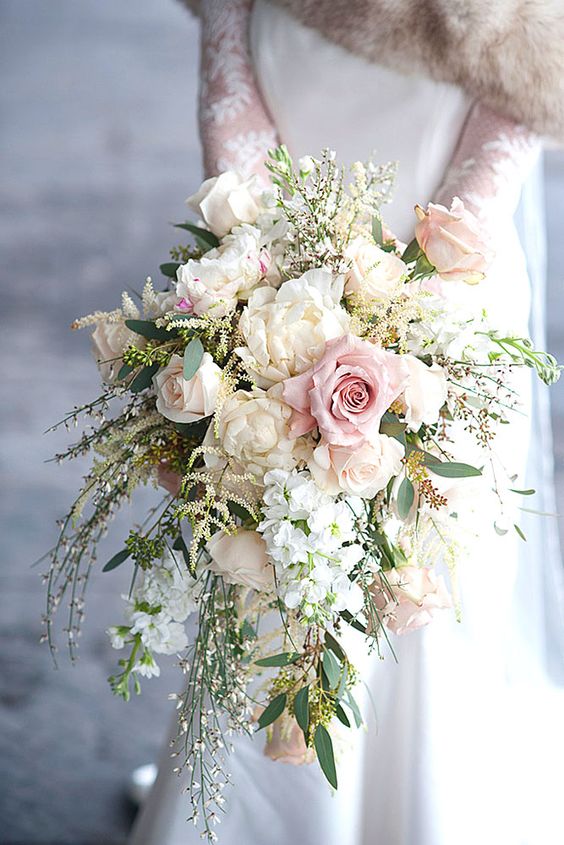WeDoWowFlowers , buchet mireasa , buchet cununie civila , lumanare botez